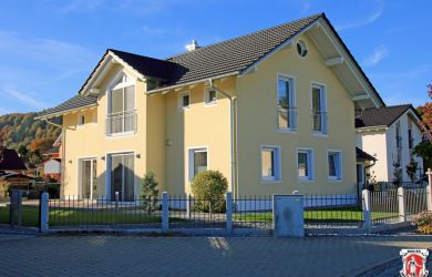 067 - Ein- / Zweifamilien- und Doppelhäuser- Gottanka Referenzen