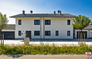 077 - Ein- / Zweifamilien- und Doppelhäuser- Gottanka Referenzen